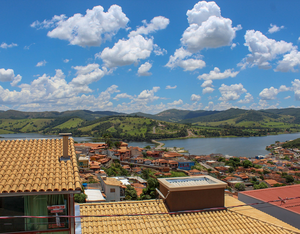 Apartamento Com Bela Vista Próximo Ao Centro
