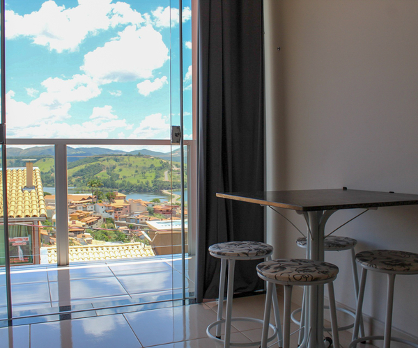 Apartamento Com Bela Vista Próximo Ao Centro