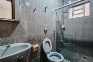 Rancho às margens do Lago de Furnas com 5 Suítes