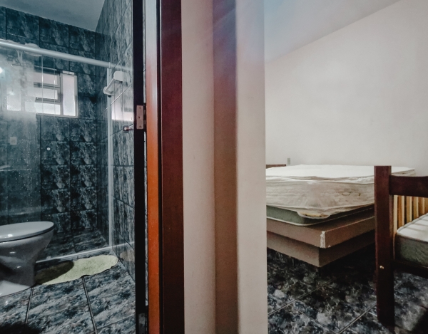 Rancho às margens do Lago de Furnas com 5 Suítes