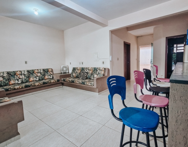 Rancho às margens do Lago de Furnas com 5 Suítes