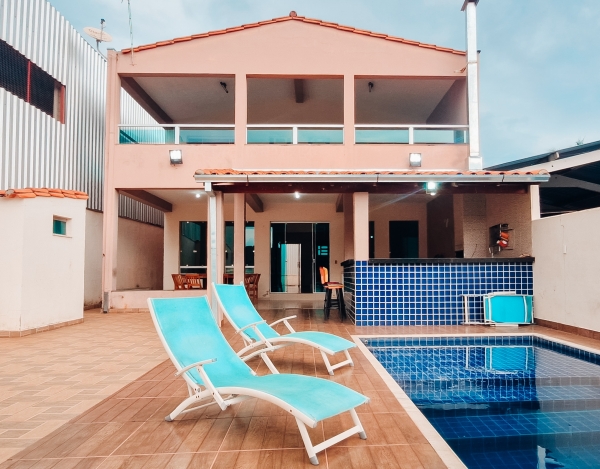 Rancho às margens do Lago de Furnas com 5 Suítes