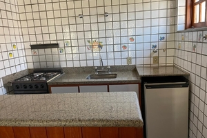 Refúgio Espaçoso e Completo para sua Estadia em Escarpas