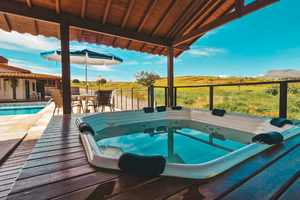 Casa com Charme de Rancho Próxima ao Centro