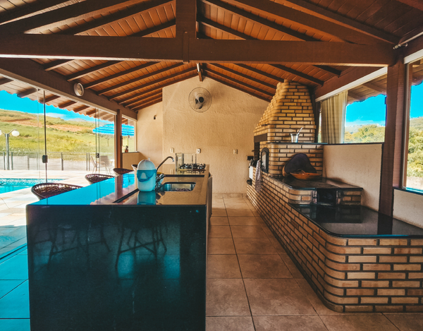 Casa com Charme de Rancho Próxima ao Centro