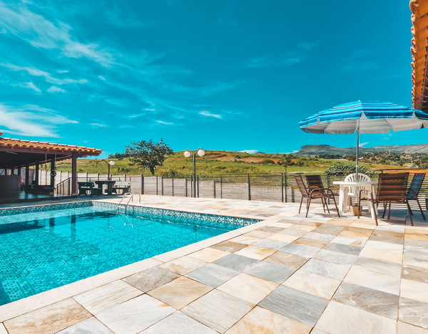 Casa com Charme de Rancho Próxima ao Centro