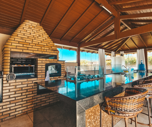 Casa com Charme de Rancho Próxima ao Centro