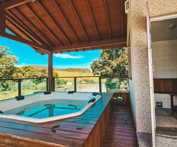 Casa com Charme de Rancho Próxima ao Centro