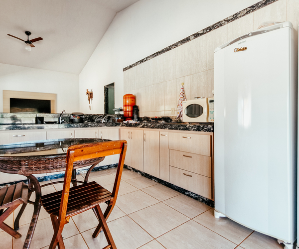 Casa com Charme de Rancho Próxima ao Centro