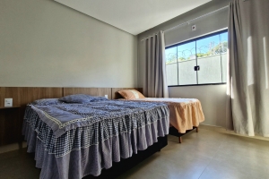 Casa com 4 suítes e Lazer Próx. à Marina Escarpas