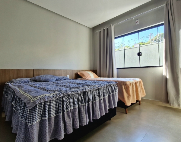 Casa com 4 suítes e Lazer Próx. à Marina Escarpas