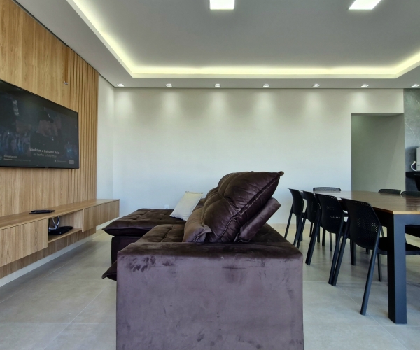 Casa com 4 suítes e Lazer Próx. à Marina Escarpas