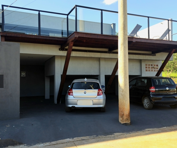 Casa com 4 suítes e Lazer Próx. à Marina Escarpas