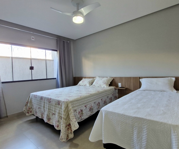 Casa com 4 suítes e Lazer Próx. à Marina Escarpas